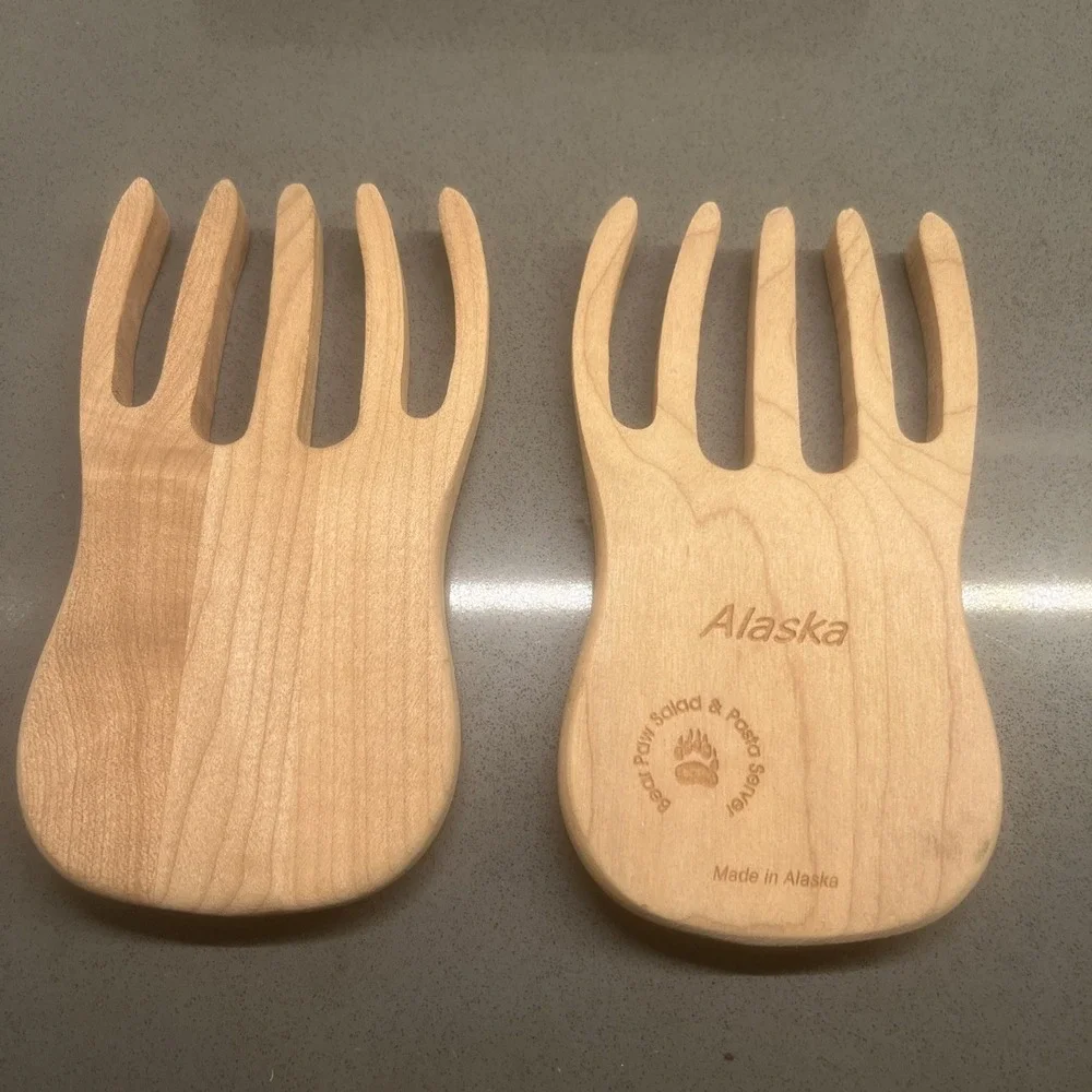 Alaska Cutlery ULU 6 Inch Knife & Wood Chopping Bowl W/ Salad Server Bear Paws